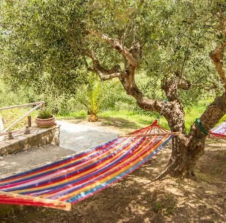 Hakuna Matata Holidays Wooden Lodge With Airco & Pool In Greek Olive Grove Methoni  Exterior foto