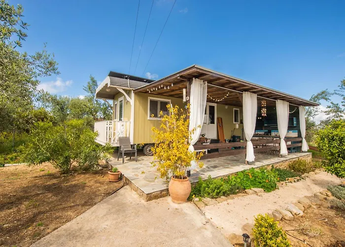 Hakuna Matata Holidays Wooden Lodge With Airco & Pool In Greek Olive Grove